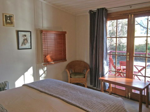 Platypus Playground Riverside Cottage - Hervey Bay Accommodation 2