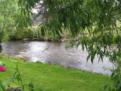 Platypus Playground Riverside Cottage - Hervey Bay Accommodation 13