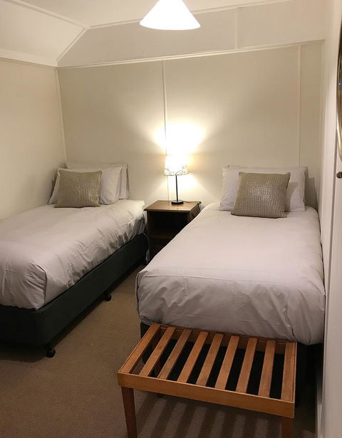 Platypus Playground Riverside Cottage - Hervey Bay Accommodation 3