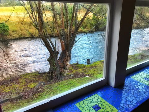 Platypus Playground Riverside Cottage - Hervey Bay Accommodation 10