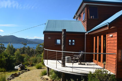 The Tree House - Hervey Bay Accommodation 4