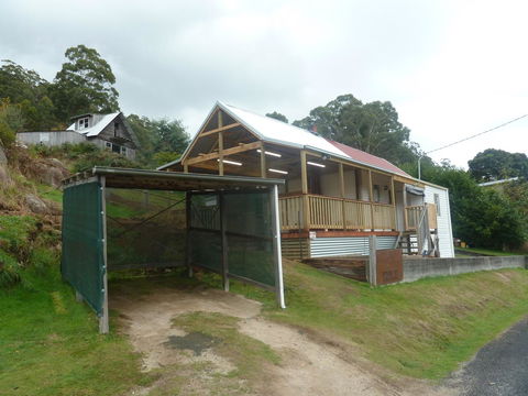 Riders Hut - Derby - Hervey Bay Accommodation 2