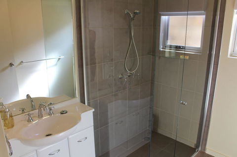 Villa 2 Bay Of Fires - Hervey Bay Accommodation 17