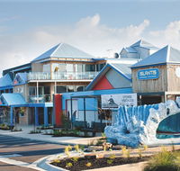 The Island Accommodation - Tourism Hervey Bay