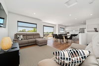 Book Dromana Accommodation Vacations Hervey Bay Accommodation Hervey Bay Accommodation