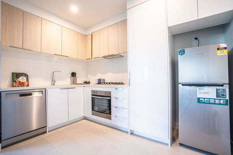 Poplar Apartments - Hervey Bay Accommodation 24
