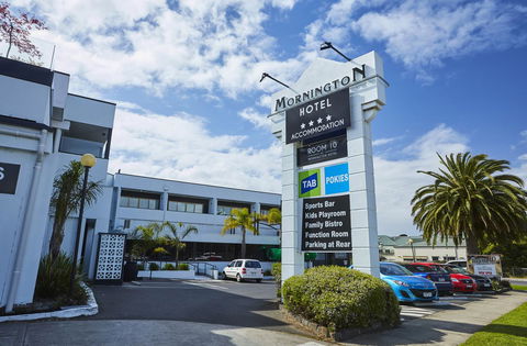 Mornington Hotel - Tourism Hervey Bay 3