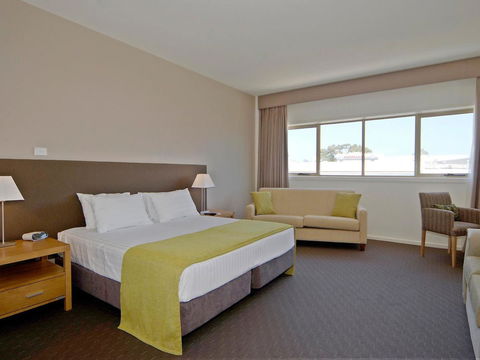 Mornington Hotel - Tourism Hervey Bay 30