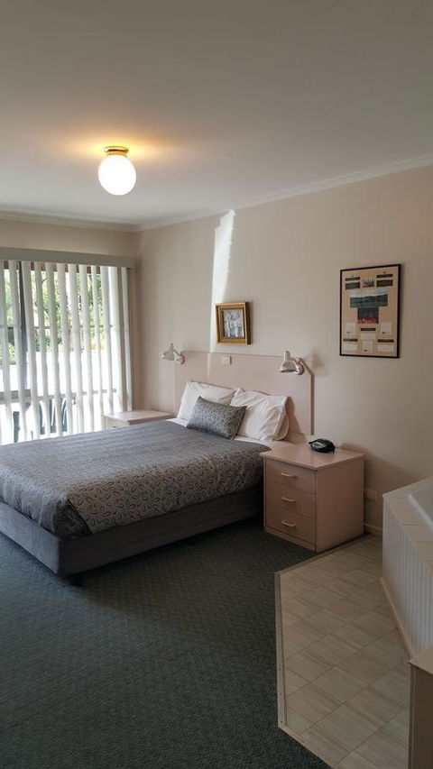 The Balnarring Motel - Tourism Hervey Bay 43