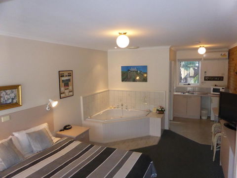 The Balnarring Motel - Tourism Hervey Bay 17