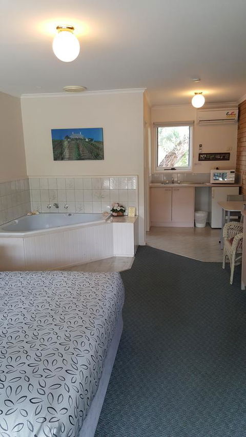 The Balnarring Motel - Tourism Hervey Bay 44