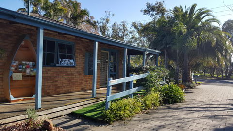The Balnarring Motel - Tourism Hervey Bay 40