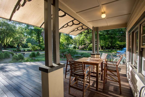 Avalon House - Tourism Hervey Bay 14
