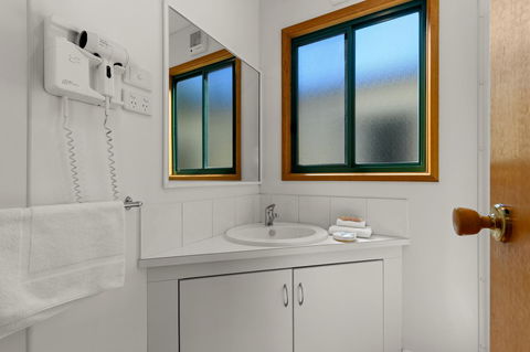 Bright Riverside Holiday Park - Hervey Bay Accommodation 44