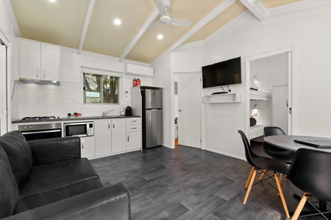 Bright Riverside Holiday Park - Hervey Bay Accommodation 37