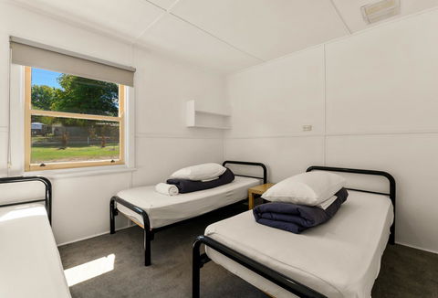 Bright Riverside Holiday Park - Hervey Bay Accommodation 1