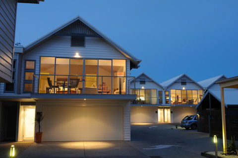 The Victoria Apartments - Tourism Hervey Bay 3