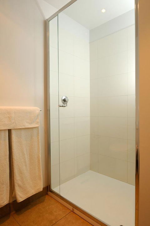 The Victoria Apartments - Tourism Hervey Bay 1