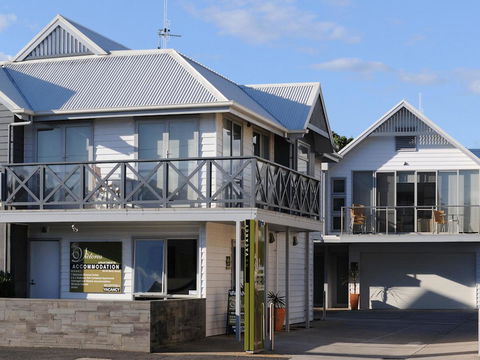 The Victoria Apartments - Tourism Hervey Bay 0