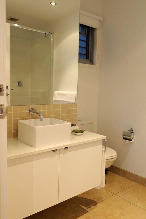 The Victoria Apartments - Tourism Hervey Bay 4