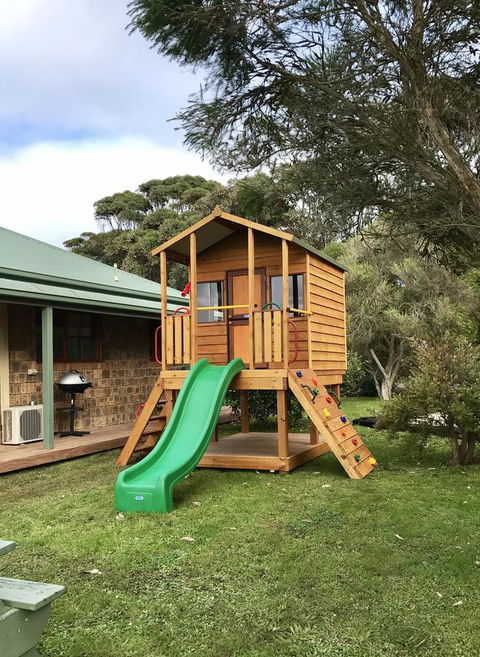 Apollo Bay Cottages - Tourism Hervey Bay 5