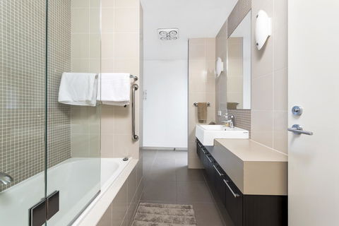 Apollo Bay Cottages - Tourism Hervey Bay 7