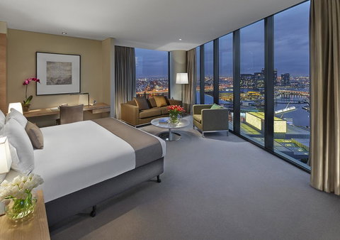 Crown Promenade Melbourne - Hervey Bay Accommodation 1