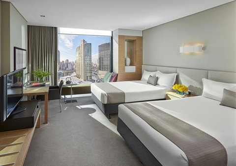 Crown Promenade Melbourne - Hervey Bay Accommodation 2