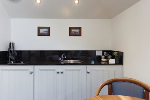 54 On Bank - Hervey Bay Accommodation 20