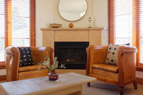 54 On Bank - Hervey Bay Accommodation 16