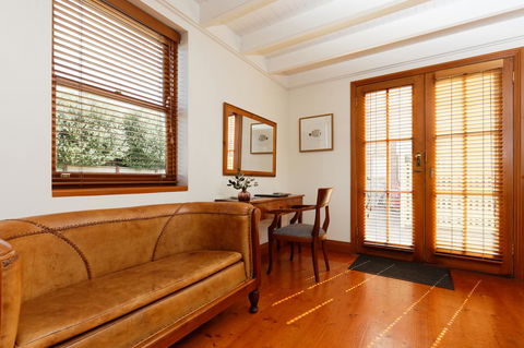 54 On Bank - Hervey Bay Accommodation 44