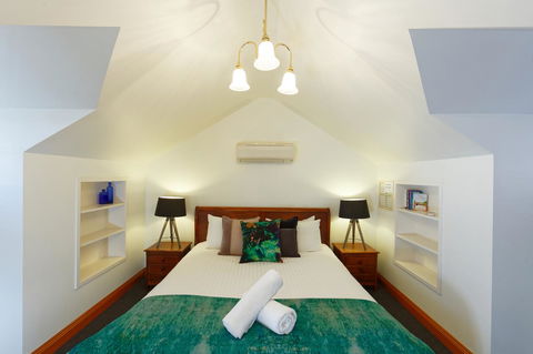 54 On Bank - Hervey Bay Accommodation 39