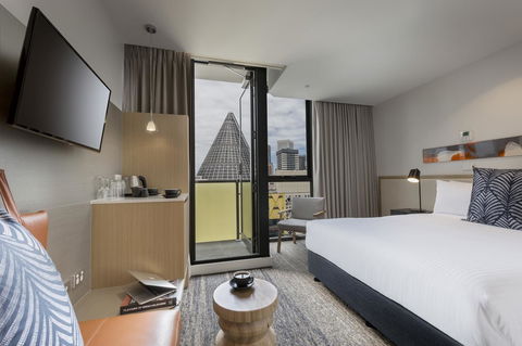 Brady Hotels Central Melbourne - Tourism Hervey Bay 0