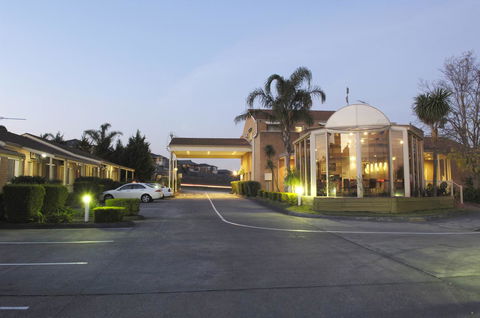 Best Western Melbourne Airport - Tourism Hervey Bay 0