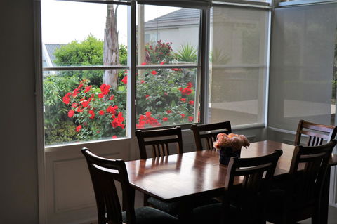 Oxford Rise Apartment - Hervey Bay Accommodation 2