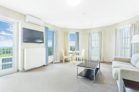 Deep Blue Hotel & Hot Springs - Hervey Bay Accommodation 29