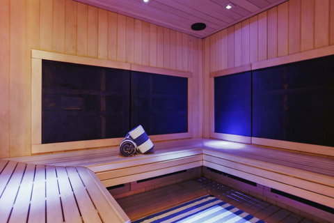 Deep Blue Hotel & Hot Springs - Hervey Bay Accommodation 15