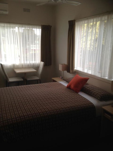 Beachcomber Motel & Apartments - Tourism Hervey Bay 36