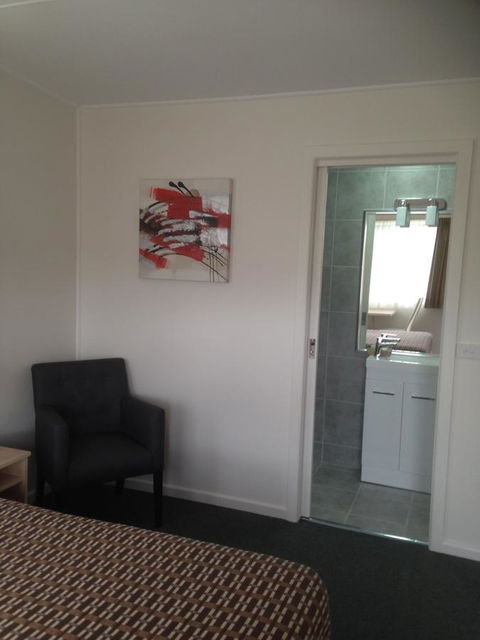 Beachcomber Motel & Apartments - Tourism Hervey Bay 25