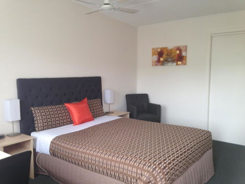 Beachcomber Motel & Apartments - Tourism Hervey Bay 38