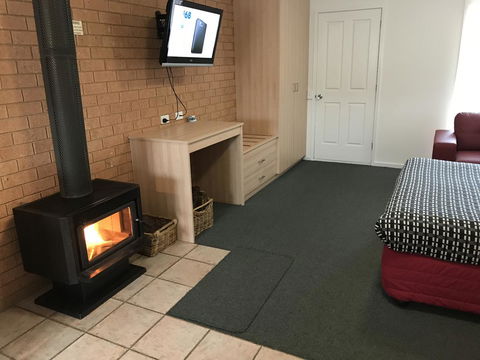 Beachcomber Motel & Apartments - Tourism Hervey Bay 4