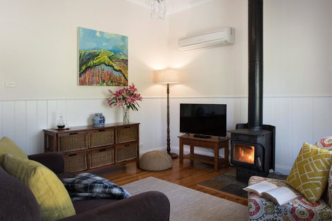 Koovelly Spa - Tourism Hervey Bay 1