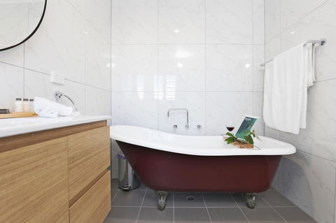 Sandymount - Hervey Bay Accommodation 11