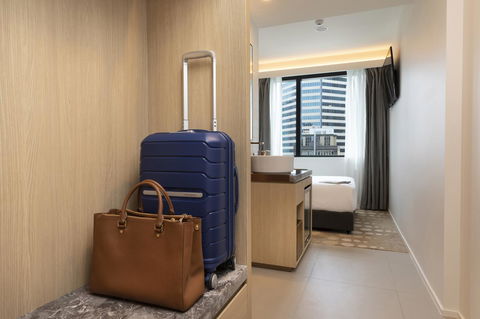 Ibis Melbourne Central - Tourism Hervey Bay 39