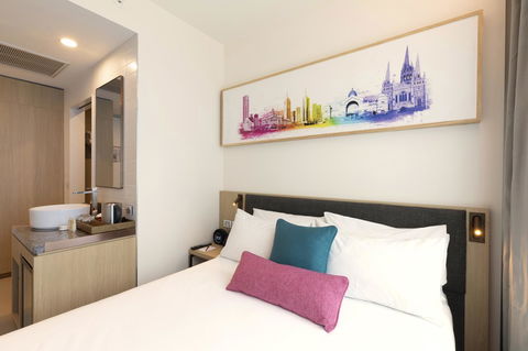 Ibis Melbourne Central - Tourism Hervey Bay 5