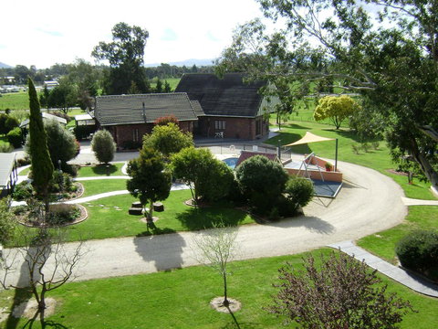 Greenvale Holiday Units - Hervey Bay Accommodation 20