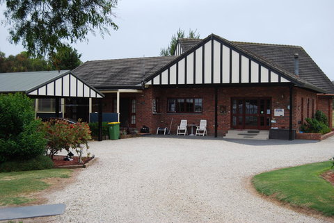 Greenvale Holiday Units - Hervey Bay Accommodation 4