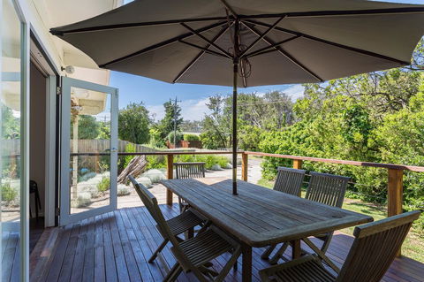 Blairgowrie Bella - Light Filled Home With Great Deck - Hervey Bay Accommodation 1