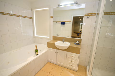 Anchorage Motel & Villas Lorne - Tourism Hervey Bay 23