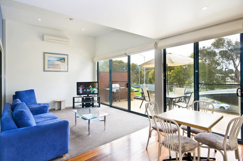 Anchorage Motel & Villas Lorne - Tourism Hervey Bay 0